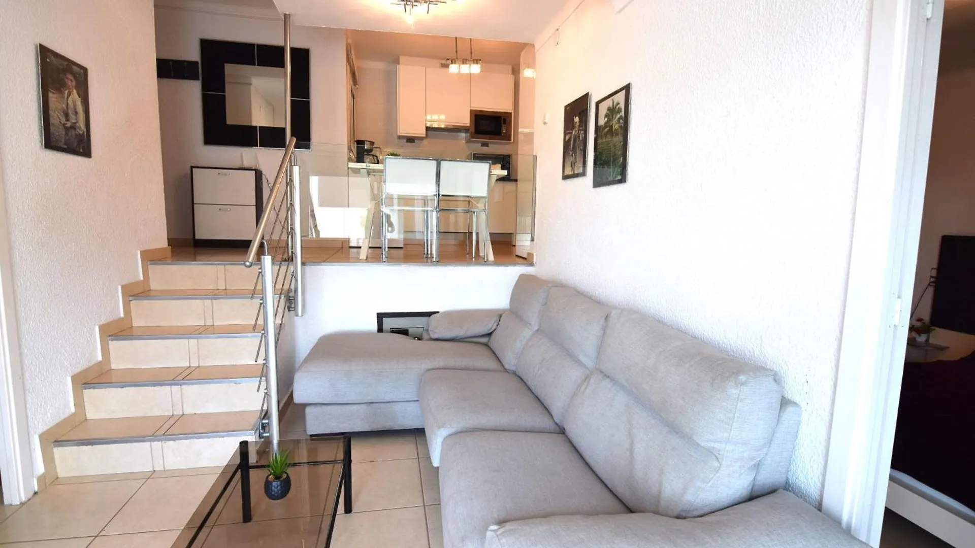 417-Apartamento Frente A La Playa location